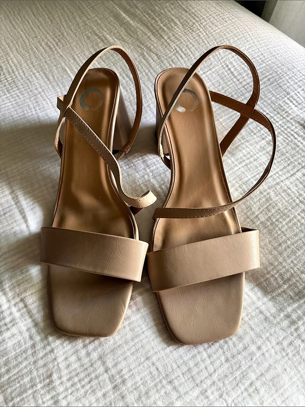 Journee Collection Tabatha Block Heel Slingback Sandal Brown Like New